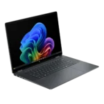 Laptop HP OmniBook X Flip 2-in-1 với màn hình cảm ứng, minh họa thiết kế gập mở tiện lợi