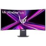 Màn hình LG UltraGear 5K2K OLED 45 inch cong 800R nhìn từ phía trước