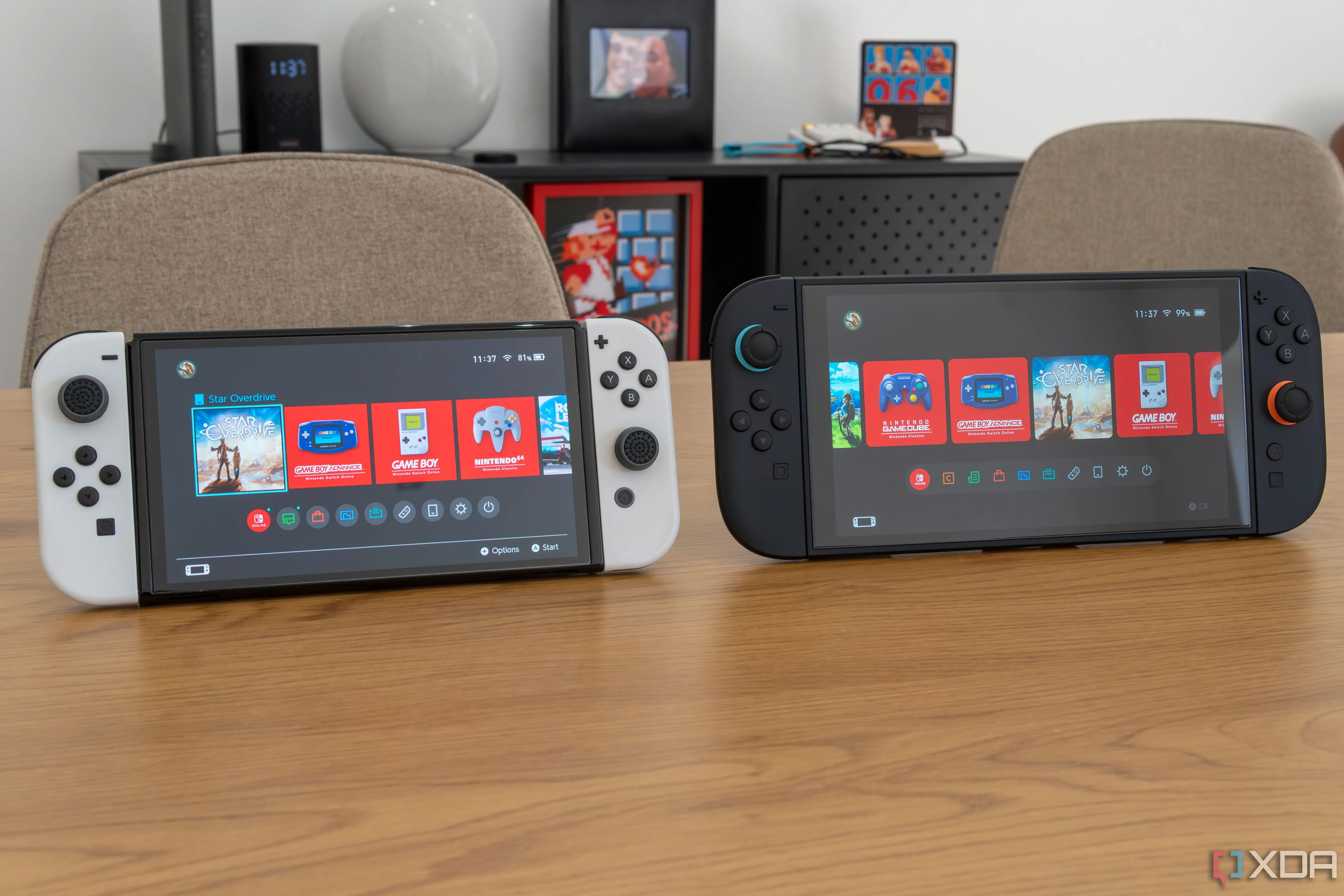 So sánh hai máy Nintendo Switch OLED và Switch 2 đặt cạnh nhau