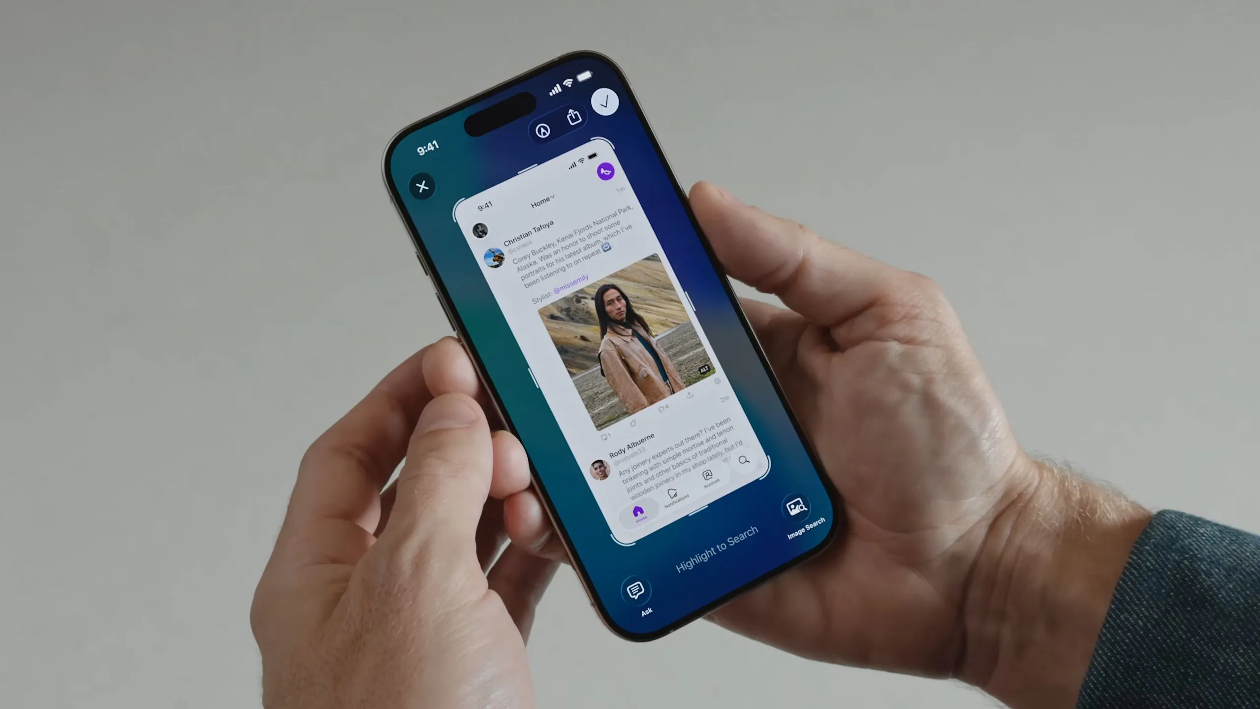 Tính năng Visual Intelligence mới trên iOS 26 giúp tìm kiếm thông tin từ ảnh chụp màn hình