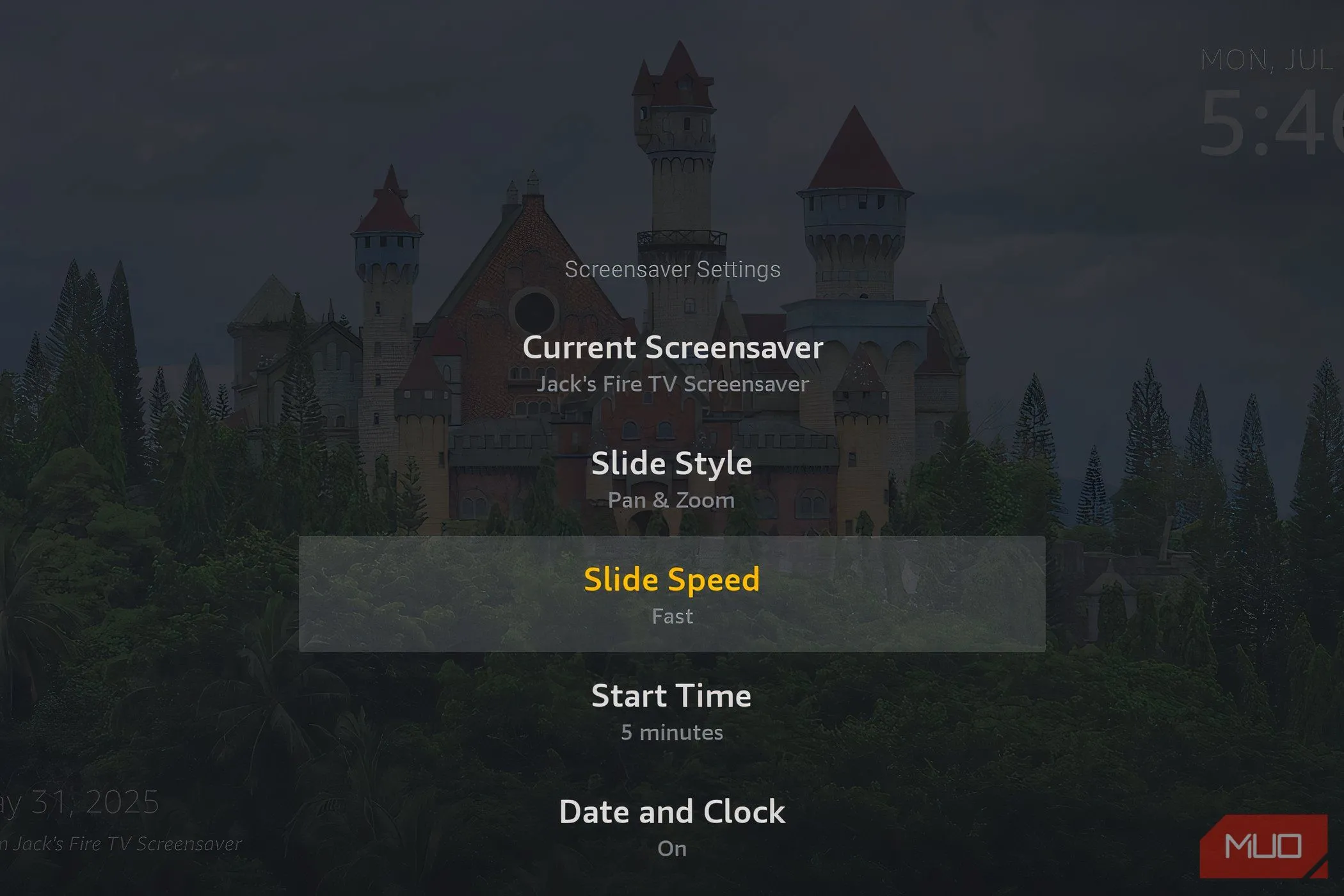 Màn hình cài đặt trình bảo vệ màn hình (Screensaver) của Amazon Fire TV.
