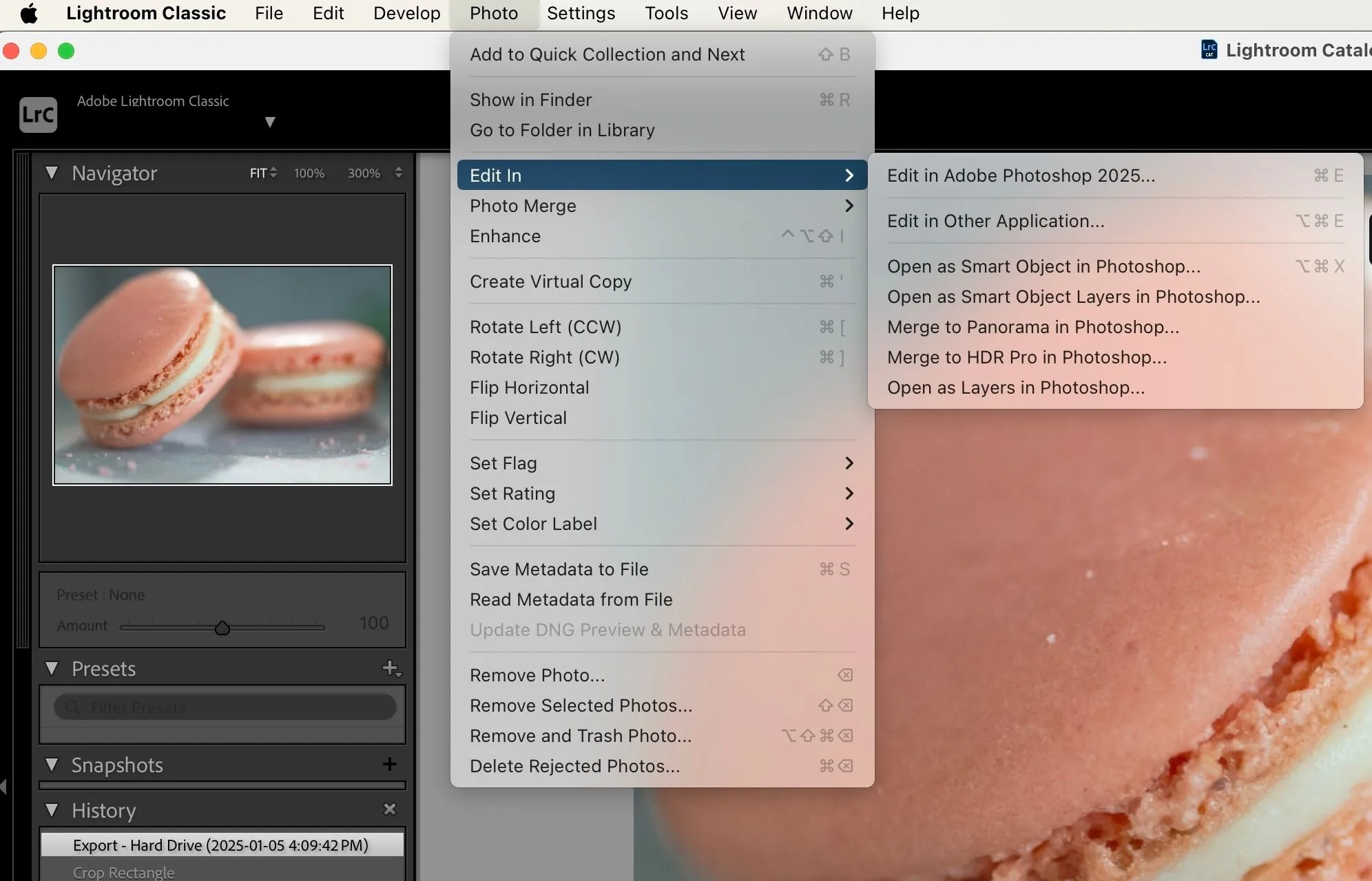 Quá trình tích hợp liền mạch giữa Lightroom và Photoshop, ảnh được chuyển từ Lightroom sang Photoshop để chỉnh sửa nâng cao