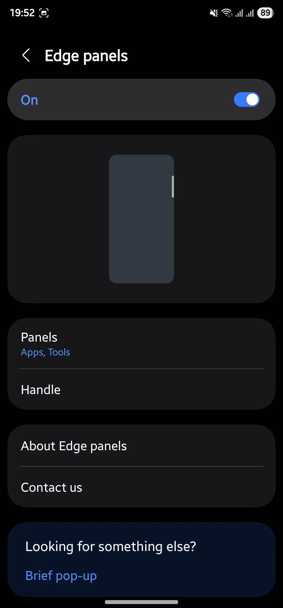 Bật Bảng điều khiển cạnh trên điện thoại Samsung, tùy chỉnh các panel tiện ích.