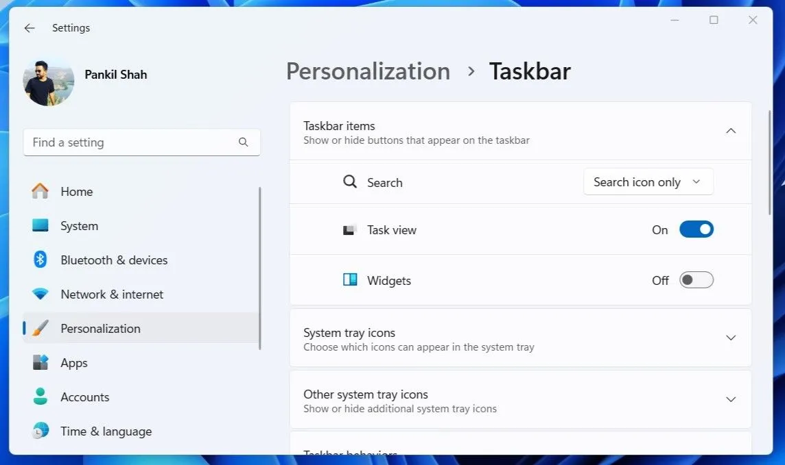 Các tùy chọn cài đặt Thanh tác vụ trong ứng dụng Cài đặt của Windows 11