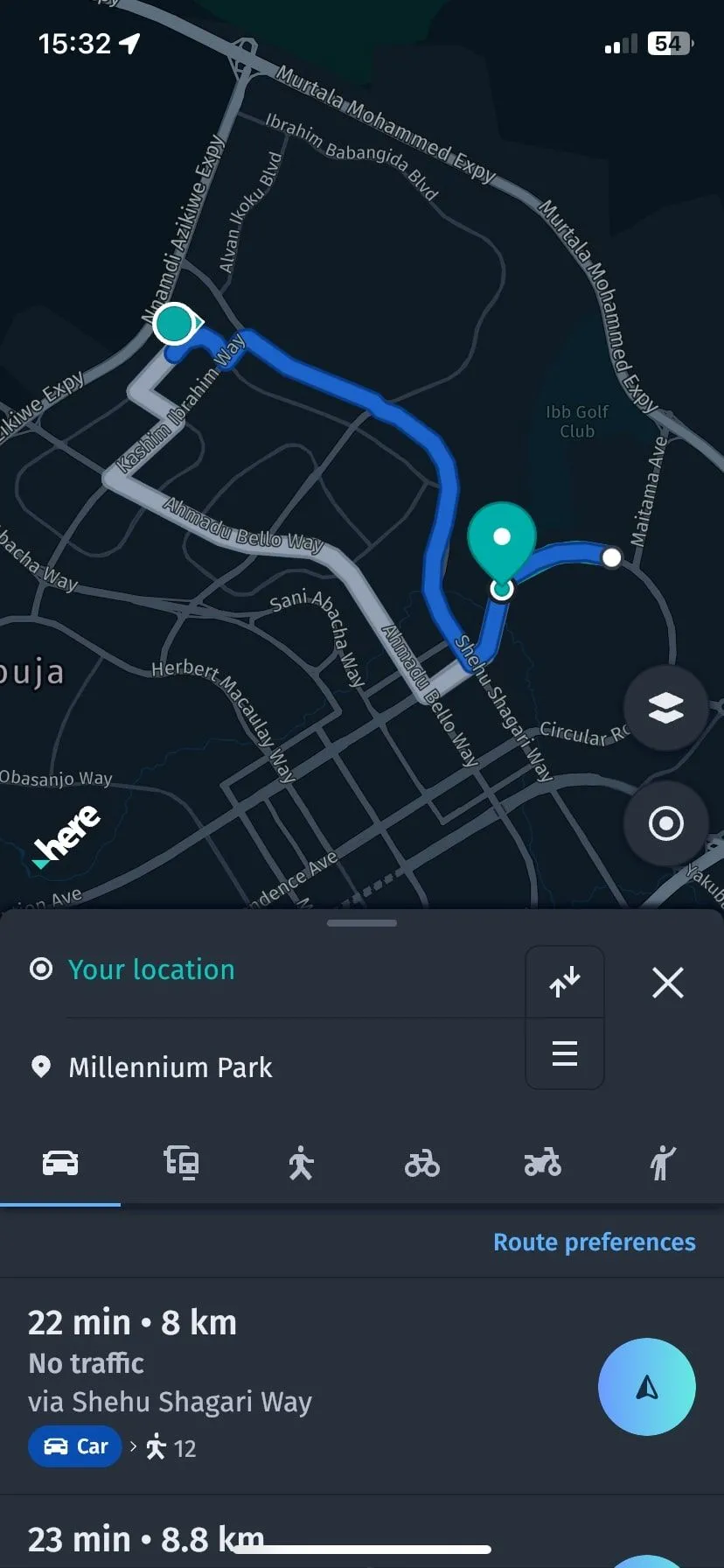 Giao diện điều hướng ô tô trên ứng dụng HERE WeGo offline