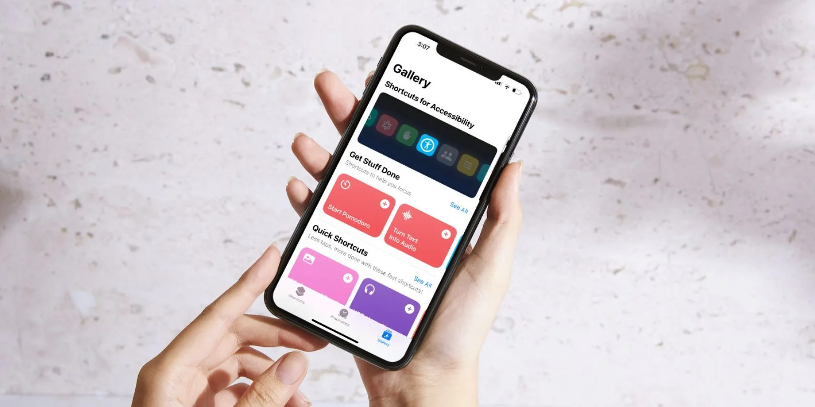 Giao diện thư viện ứng dụng Phím tắt trên iPhone, nơi chứa phím tắt Hold That Thought