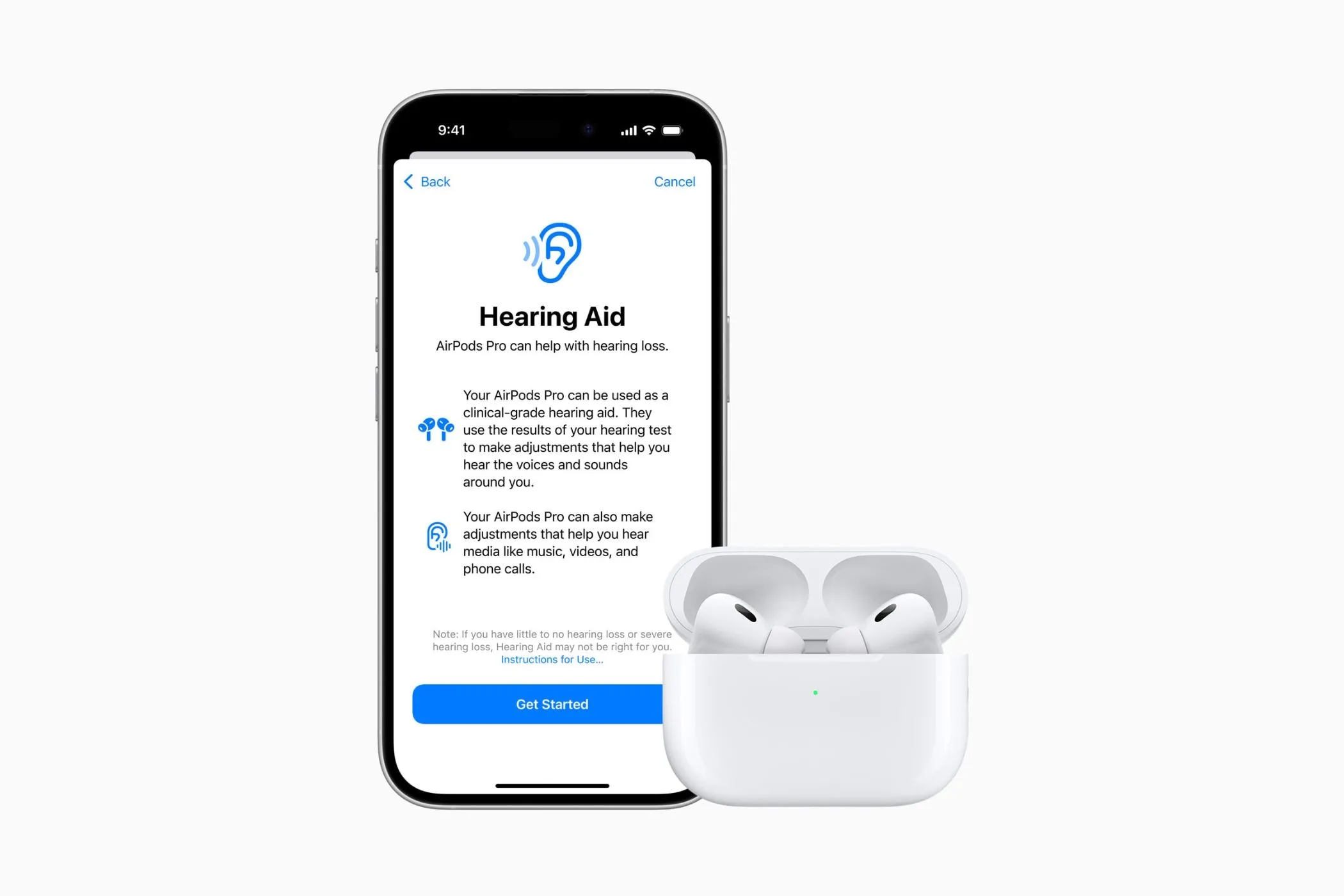 Giao diện tính năng hỗ trợ thính giác của AirPods Pro 2 hiển thị trên iPhone, kèm theo cặp AirPods Pro 2.
