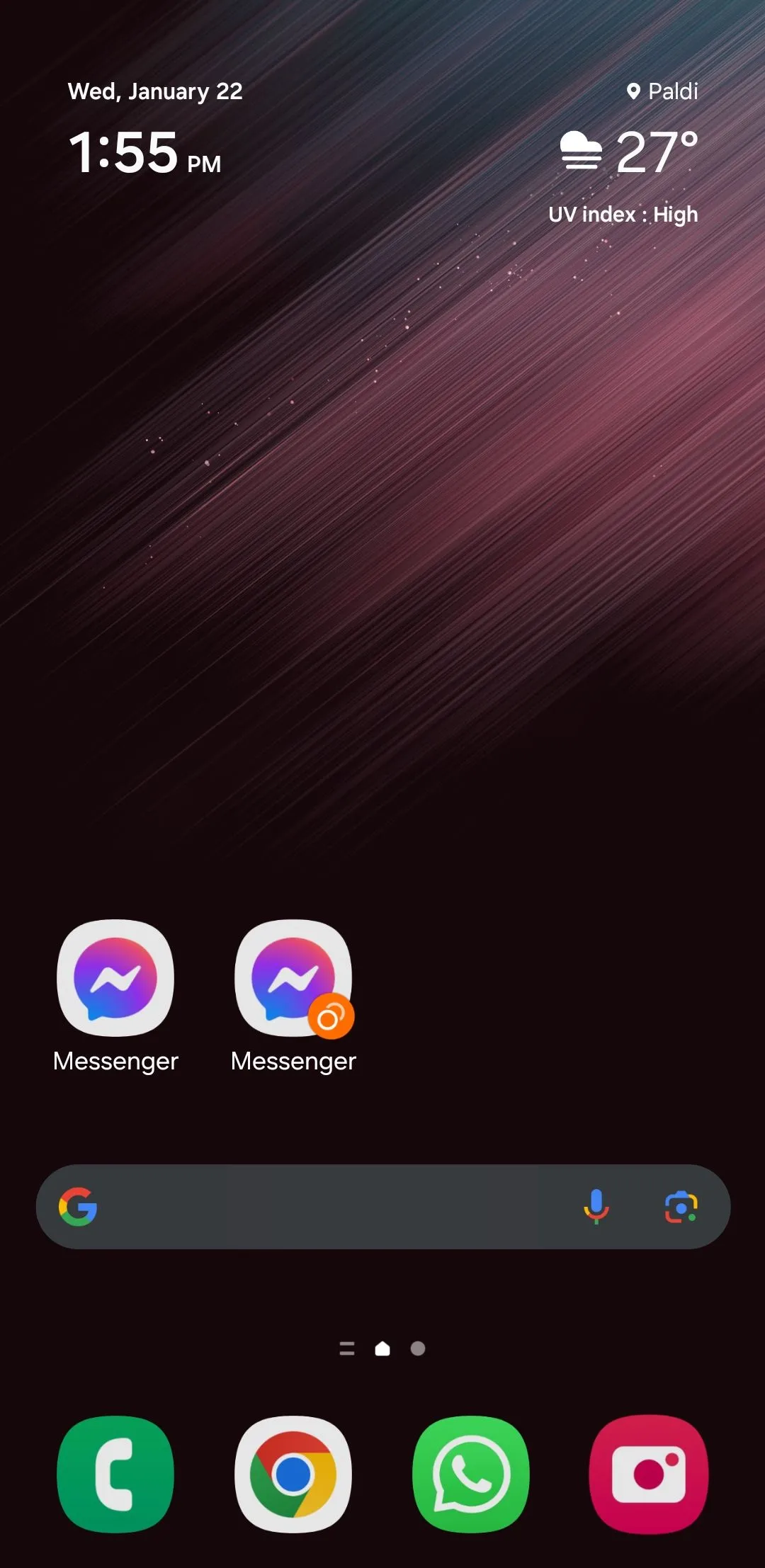 Hai bản sao của ứng dụng Messenger trên điện thoại Samsung đang được sử dụng cùng lúc