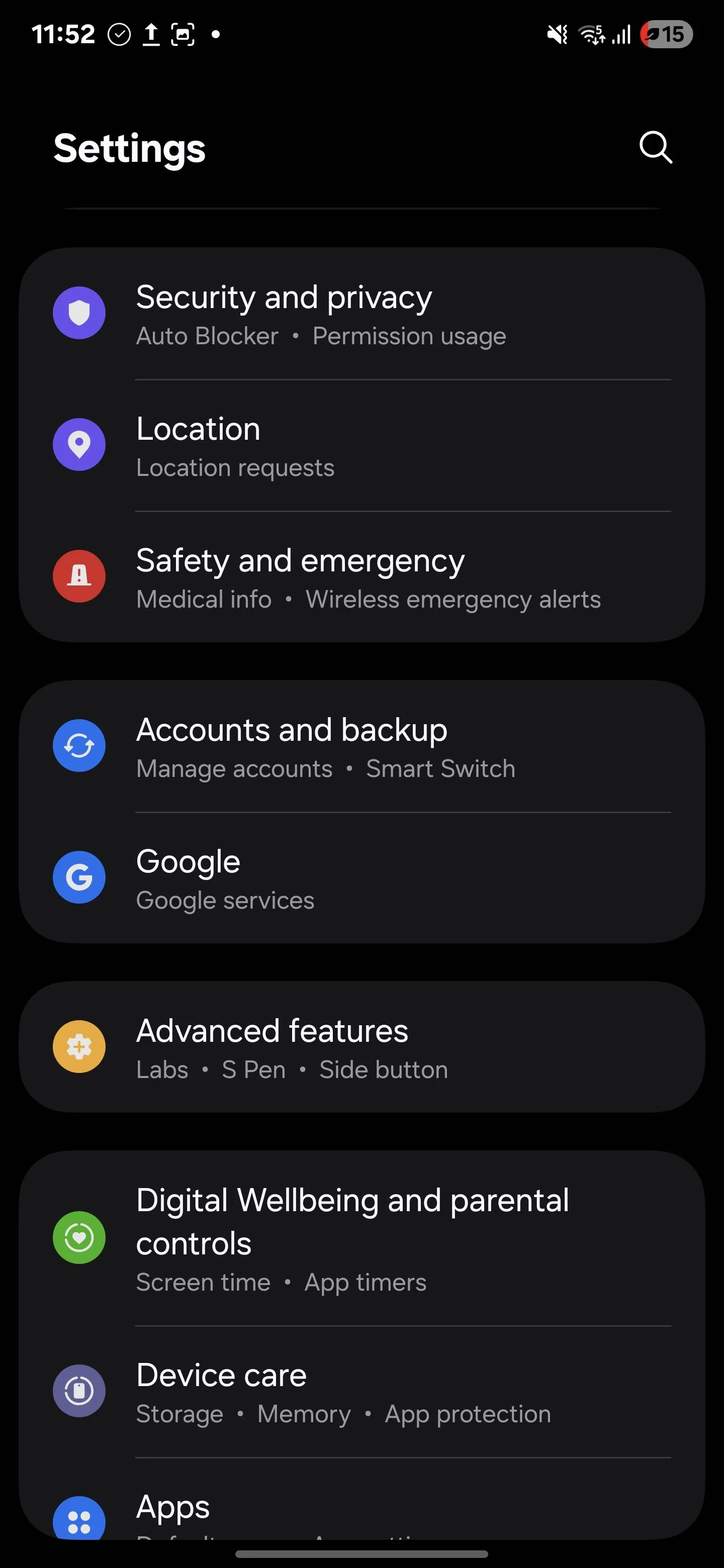 Màn hình cài đặt chính trên điện thoại Android, minh họa cách truy cập mục &quot;Vị trí&quot; để quản lý quyền định vị