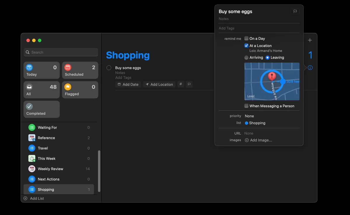 Màn hình cài đặt nhắc nhở dựa trên vị trí trong ứng dụng Apple Reminders trên máy Mac