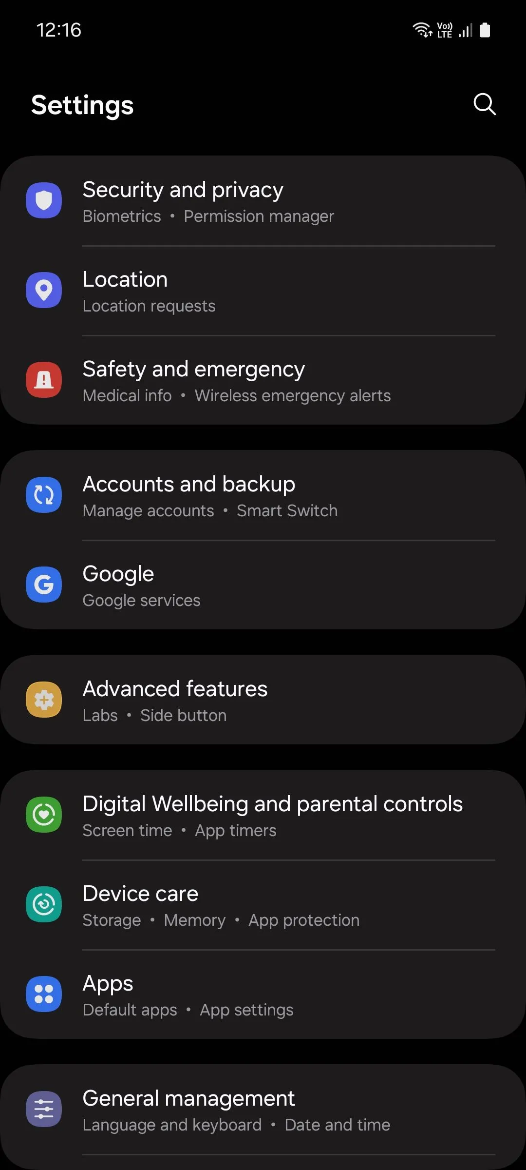 Màn hình Cài đặt One UI và Chăm sóc thiết bị Samsung