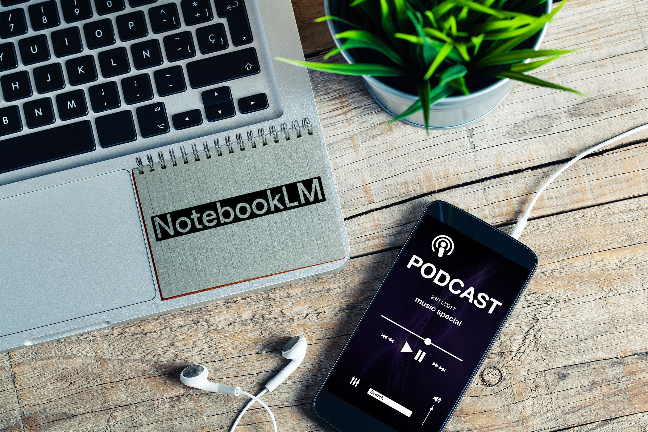 Máy tính xách tay và điện thoại phát podcast AI từ NotebookLM hỗ trợ học tập