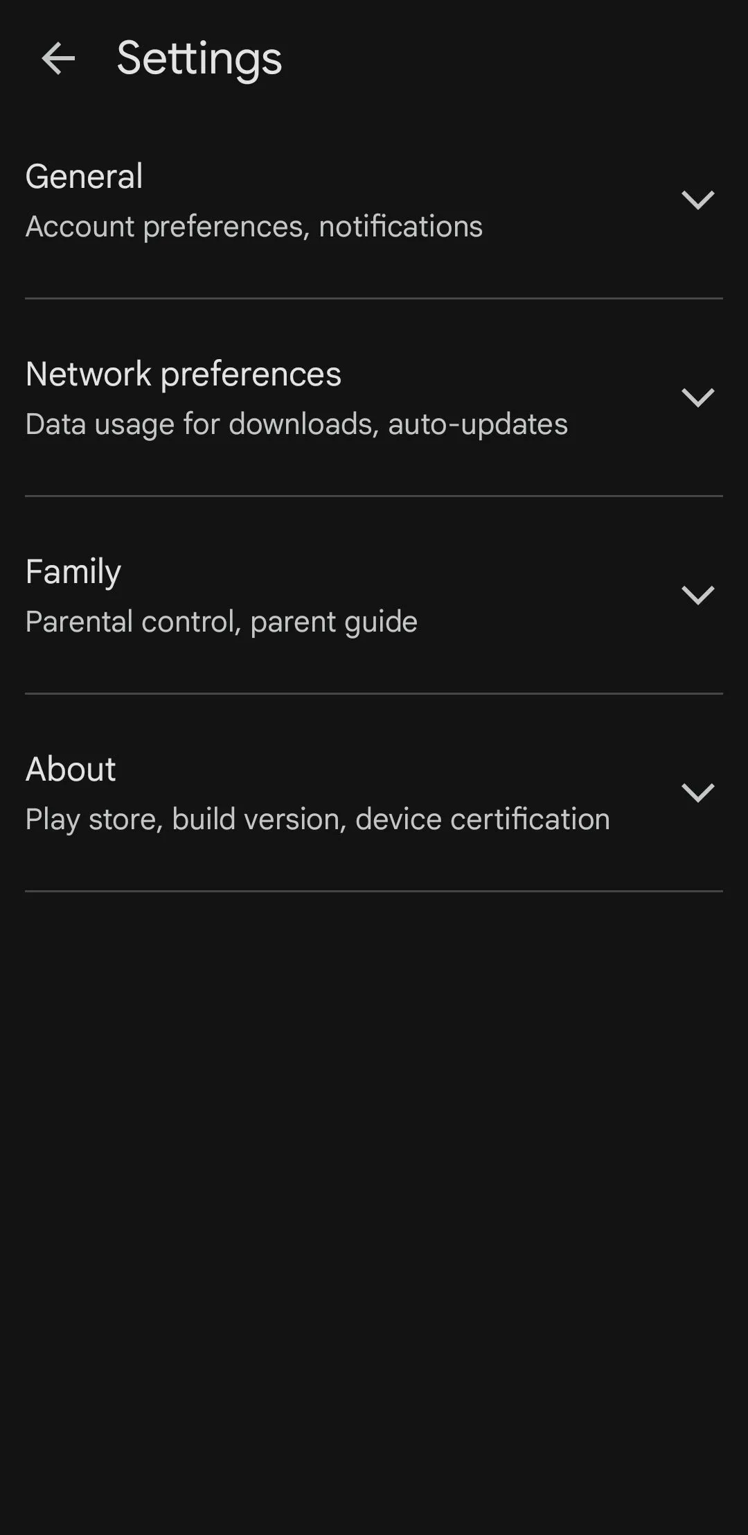 Menu cài đặt Google Play Store trên điện thoại Samsung với tùy chọn lưu trữ ứng dụng