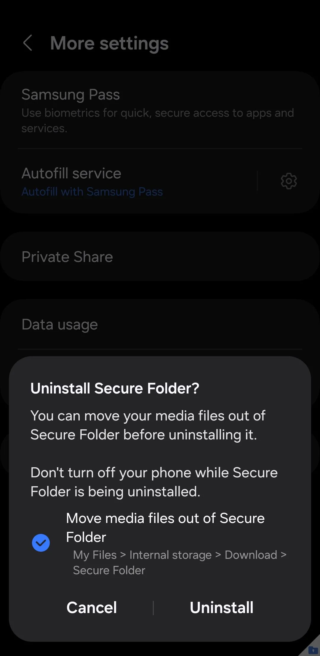 Thông báo gỡ cài đặt Thư mục Bảo mật trên điện thoại Samsung với tùy chọn di chuyển file media