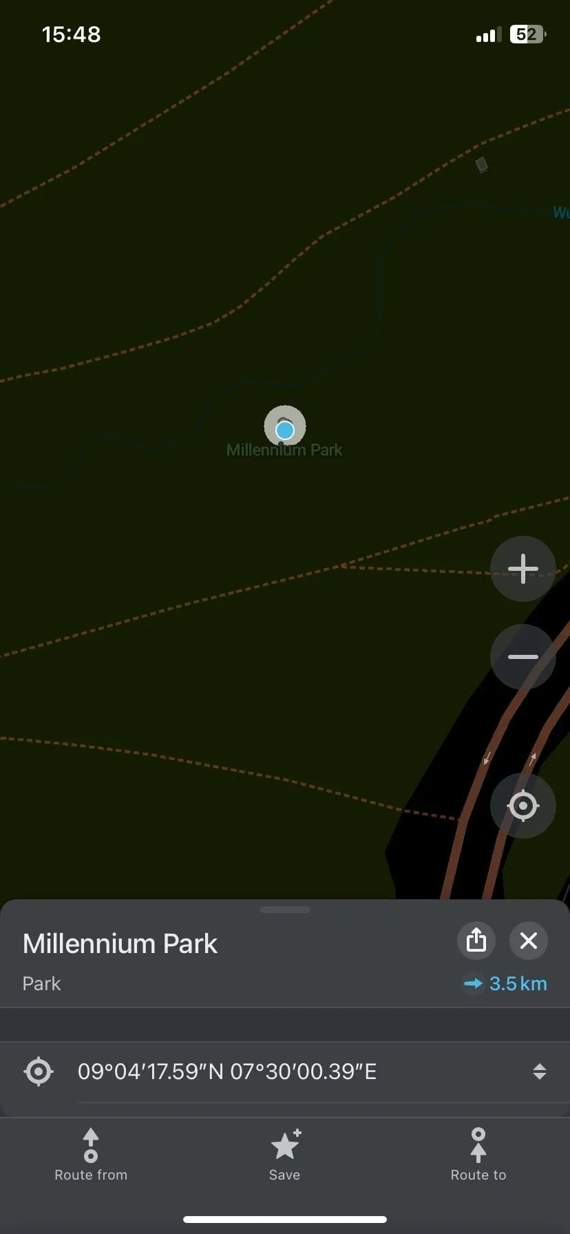 Tính năng tìm kiếm ngoại tuyến của Organic Maps trên iPhone