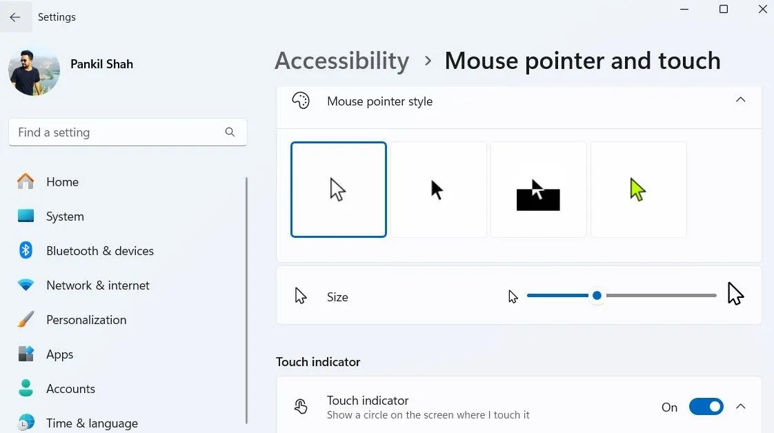 Tùy chỉnh kích thước và màu sắc con trỏ chuột trong cài đặt Windows 11