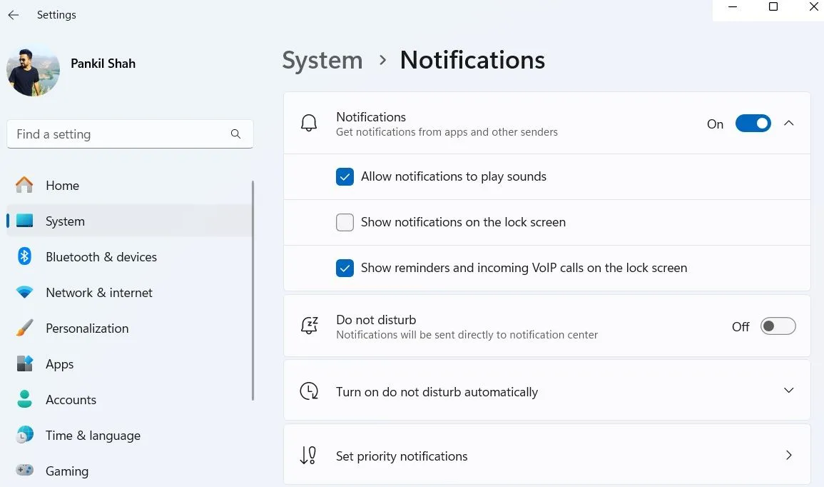 Tùy chọn ẩn thông báo trên màn hình khóa Windows 11