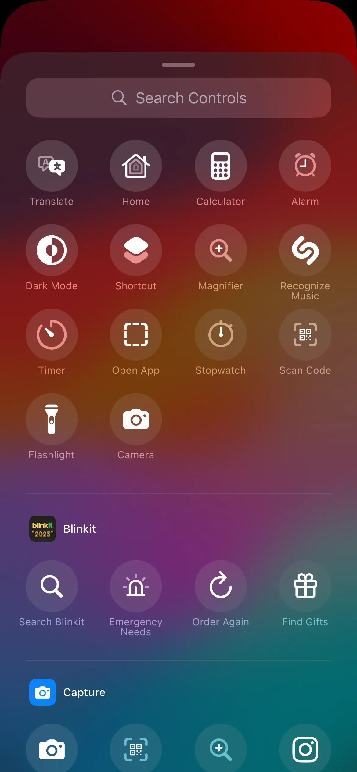 Tùy chọn thay đổi phím tắt màn hình khóa iPhone với iOS 18