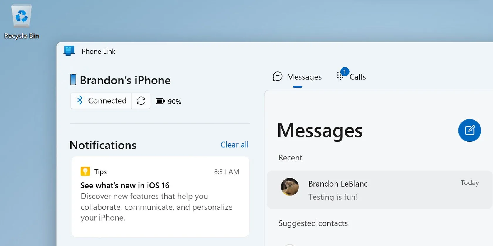 Ứng dụng Phone Link trên Windows 11 kết nối liền mạch với iPhone, cho phép quản lý cuộc gọi và tin nhắn trực tiếp từ máy tính.