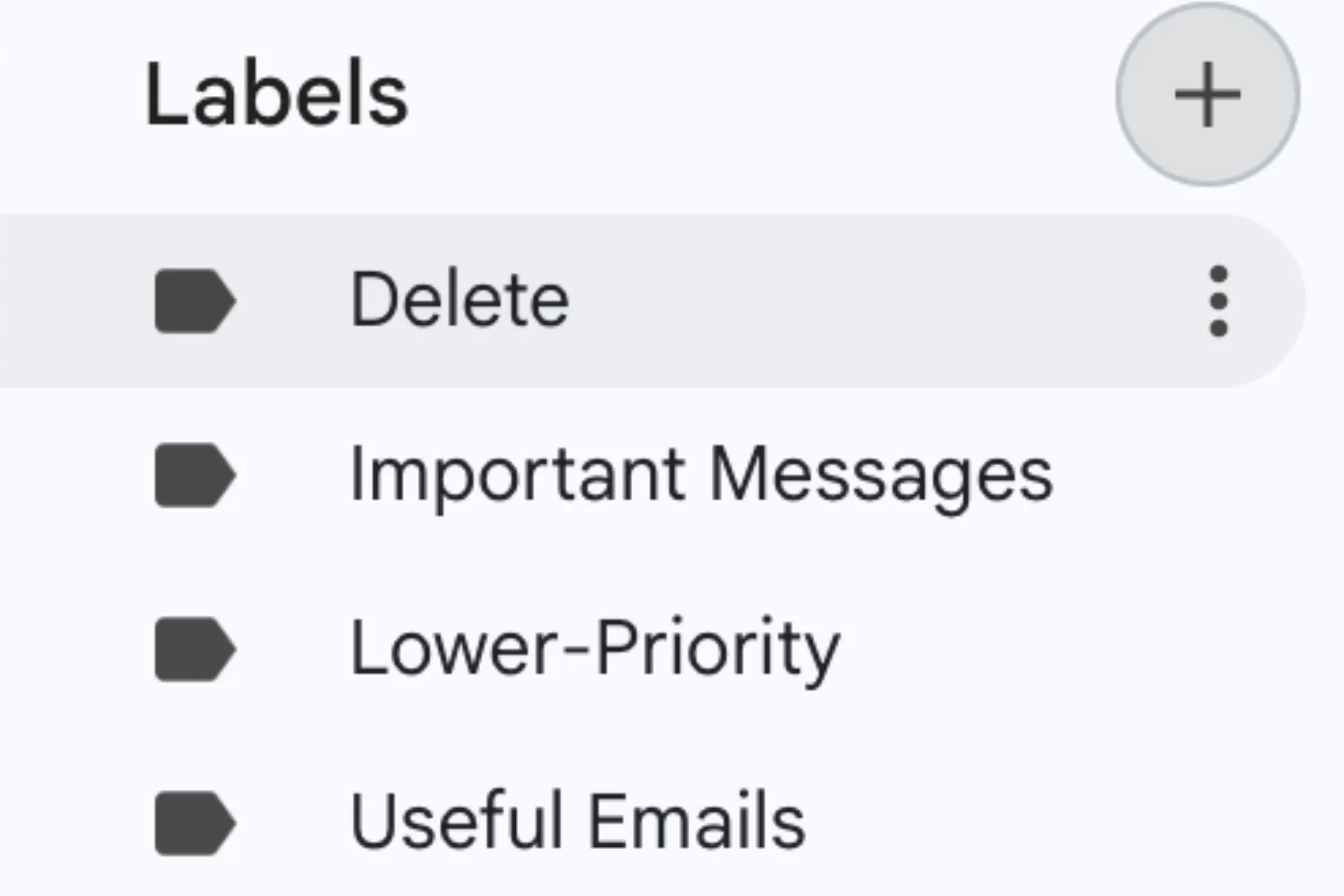 Ví dụ về nhãn phân loại email trong ứng dụng web Gmail